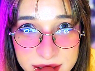 MILF Trans Girl Give the Best Blowjob