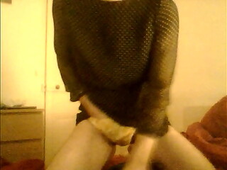 The red crossdresser secretary is back