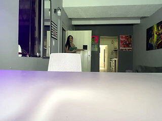 Latina curvy es follada en entrevista de trabajo - PARTE 2