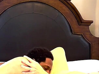 Hotwife Queen Freya's Wild BBC Hookup with Savvy G: Intense Passion, Deep Chemistry, and Raw Interracial Lust