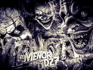 DJ MENOR DA DZ7 TOMANDO NO CUZINHO!
