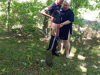 Neighbor Gives a Public Blowjob in the Park