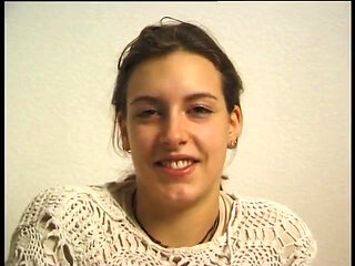 Her fingers made her pussy wet