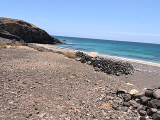 He Saw a Naked Girl on the Beach and Started Jerking off