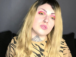 Mesmerised to Forget Her