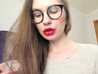 To Much Red Lipstick