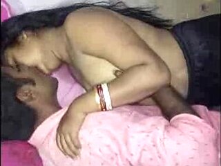 Super-cute Indian Mal Flashes her Knockers and Smashing