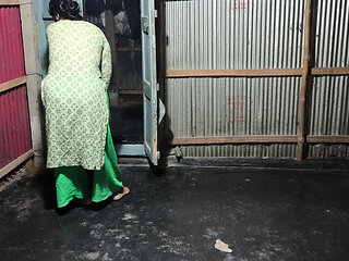 I hugged my aunty and started fucking her in the ass