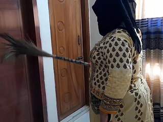 Came to the House & Fucked Housewife Doggy Style)