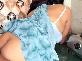 Indian Unsatisfied Bhabhi Lusty Sex with Devar on Kitchen Stand