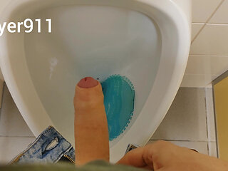 Piss, Jerking and Cum in the Hospital