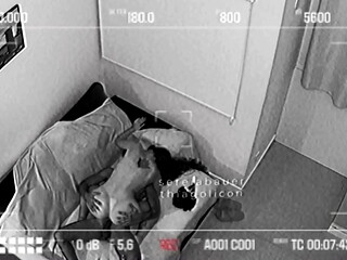 CAMERA DE SEGURAN&Ccedil_A REAL FLAGRA AMANTE FUDENDO MUITO E BEBENDO LEITINHO ENQUANTO CORNO TRABALHA