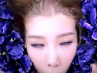 MondoKpop - Taeyeon to Flower Face Fuck