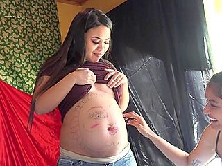 Drawing On My Pregnant Belly 4k