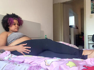 Stepmother Farting to Wake up Stepson Ep02