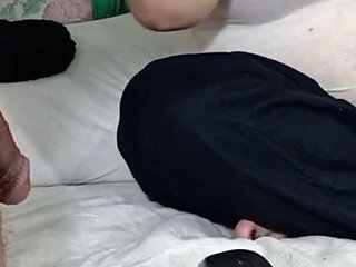 Netu Gives a Handjob with Her Sexy Hands to Friend, Then He Rubs His Cock in Hairy Armpits While Performing Live