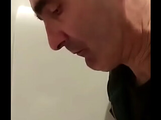 Pathetic loser faggot Oleg licks urinals.
