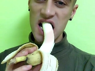 Eating Food Fetish - Chewing Banana with Crunchy Sound