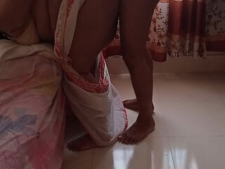 Bade Bhai Ke Vidhava Saas Ko Choti Bhai Ne Jabardast Hat Bandkar Chudai - Tieds Hand & Fuck Booty
