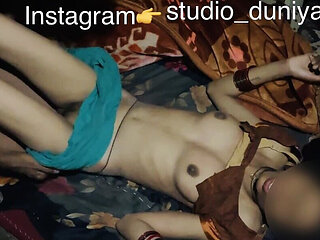 Desi Indian Bhabi Anul - Blowjob, Threesome and Doggystyle Sex