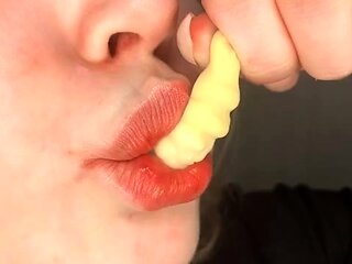 Shye White From My Lips To My Throat