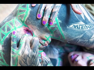 Inked girl loving anal gapes and sticky cumplay