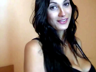 Big Tits Latina MILF Rides Backpacker&rsquo_s Big Cock In Wild Hookup