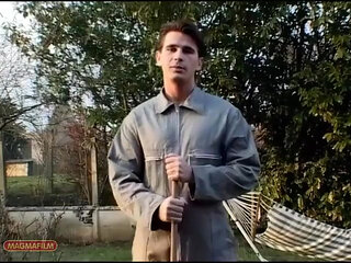 Naughty Teenage Girl Turns on the Gardener Through the Window