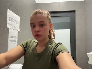 Crazy fucking in the gym