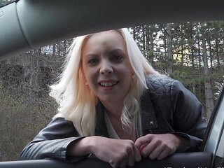 A couple fucked in leather clothes, with intense pussy licking