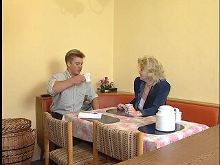 Blonde mature slut gets her pussy plowed