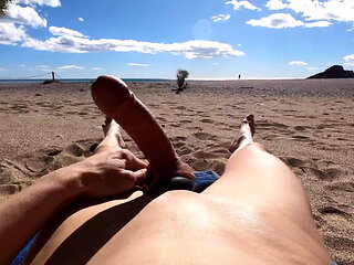 Outdoor Jerking at the Public Beach