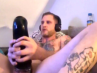 Fucking and squirting is passionate