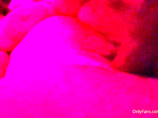 Horny Ebony Busty Slot Stuffs Her Pussy with Huge Dildo