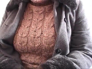 Chubby redhead slut toys her hairy cunt at the casting