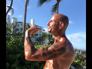 MAXXX LOADZ FLEXING