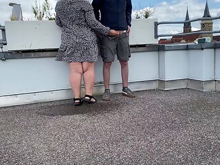 No matter how hard the plump mother-in-law tried, pissing splashed all over her legs