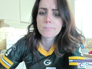 BustyCiara Free live porn at CharmCams