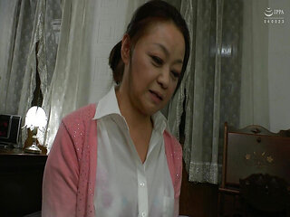 M635g07 a Stepgrandmother of Miss Deriher Who Is Worried About the Stepson of a Virgin?