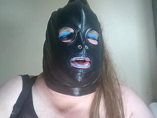 BBW TV plays with her nipples through fishnet body stocking.