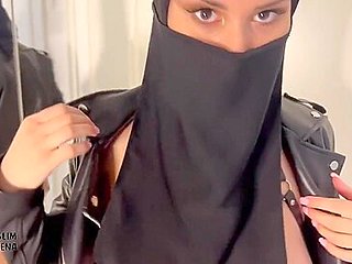 Hijabi I Læder Modtog Mange Cum Pa Nikab