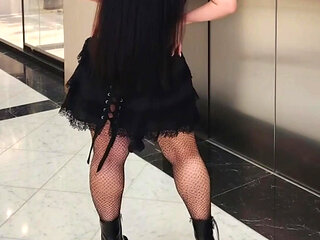 I BOUGHT HER A CREAM ICE CREAM AND SHE GAVE ME HER ASS!! From an innocent date with my university classmate I went to her !! To the big ass