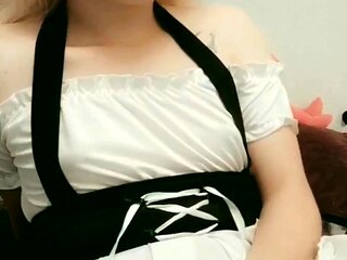 Ebony tranny Brii jerks her black boner in solo masturbation