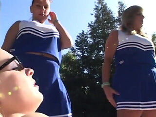 Guy has steamy sex with busty girlfriend on white sofa