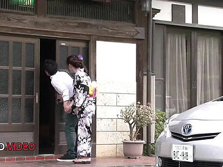 Japanese MILF Maya Kawamura Hardcore Fuck and Swallow in Uncensored JAV
