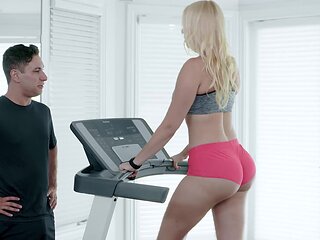 Pretty PAWG and titty MILF fucks her private trainer