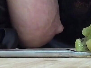 Big Hanging Tits Cook Breakfast