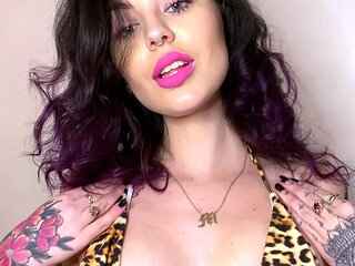 Hottest brunette solo webcam masturbation 2