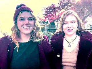 Roommates Suck off Influencer