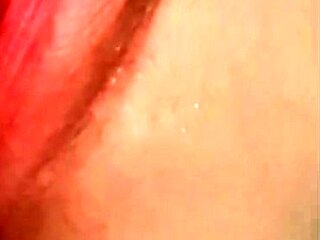 A fan controls my bursting bladder on Snapchat and I piss